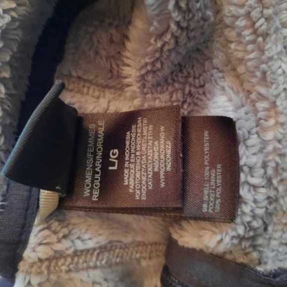 The North Face Women’s Fleece Full Zip Jacket - Picture 9 of 11